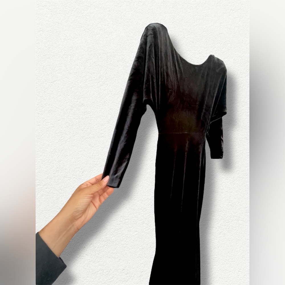 Alex Perry Black Long Sleeve Velvet Evening Gown - Picture 9 of 12